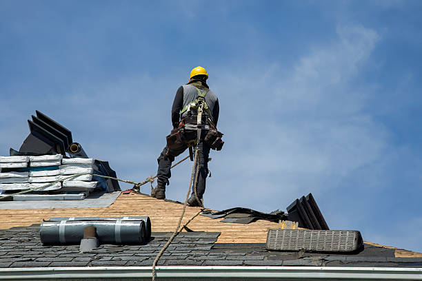 Professional Roof Replacement technician working in Kirkwood, IL
